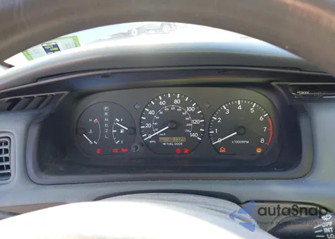 2000 Toyota Camry Le from USA, damaged, VIN 4T1BG22K0YU628123